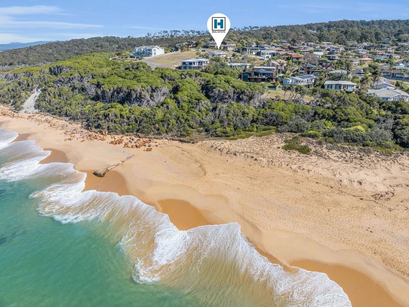 14B Surf Circle, Tura Beach