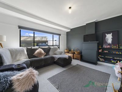3 Mountain Avenue, Mount Beauty