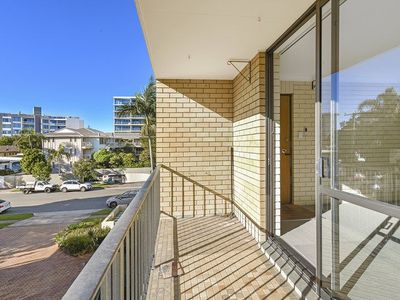 6 / 16 Brighton Street, Biggera Waters
