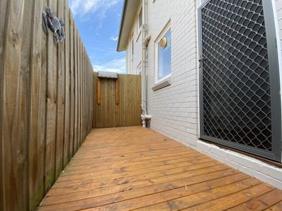 2 / 95-97 Summerhill Road , Footscray