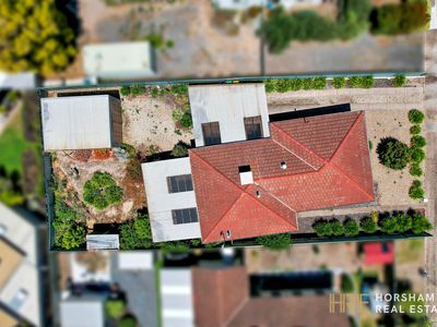 20 Felstead Avenue, Horsham