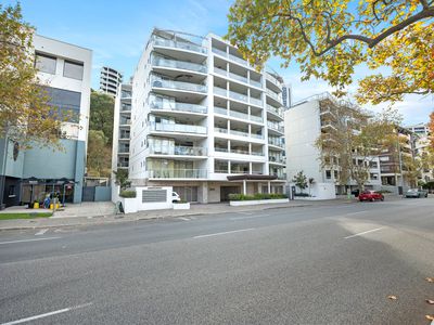 3 / 138 Mounts Bay Road, Perth