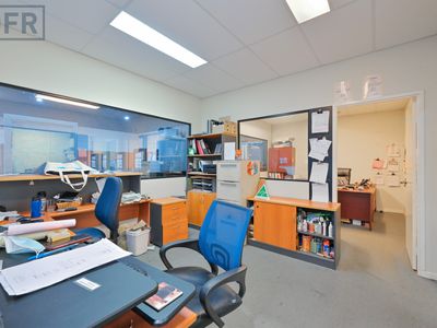 25 Port Kembla Drive, Bibra Lake