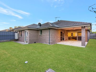 78 Atlantic Boulevard, Glenfield