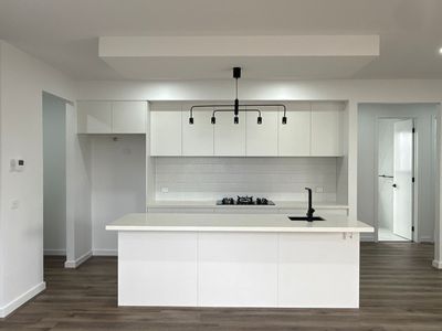 4 Eyckens Road, Lucas