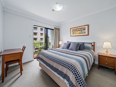 209 / 112 Mounts Bay Road, Perth