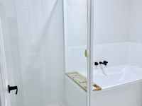 74 Universal Street, Pacific Pines