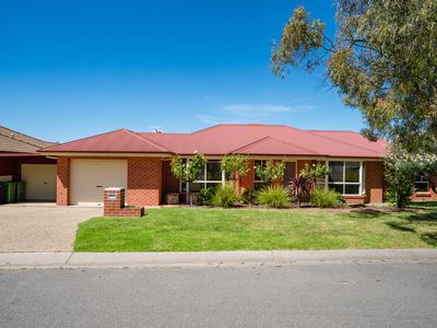 1 DILLAGAR PLACE, Lavington