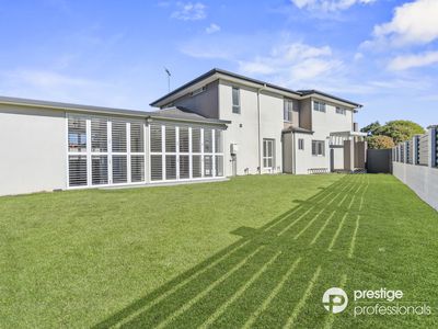 19 Escura Crescent, Moorebank