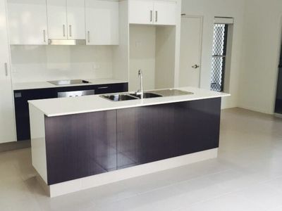 1 / 17 Hows Road, Nundah