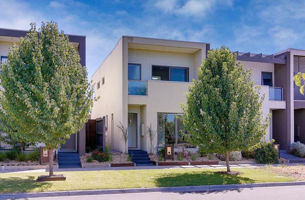 16 Rosette Parade, Mickleham