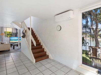 5 / 21 Pangarinda Place, Mooloolaba