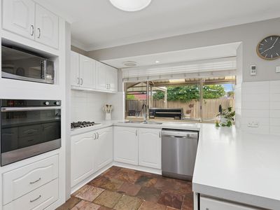 14 Sundew Place, Thornlie
