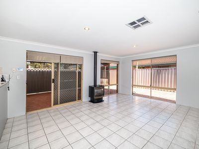 6 Jenniphur Court, Atwell