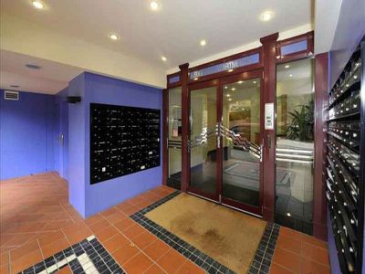 207 / 508 Riley Street, Surry Hills