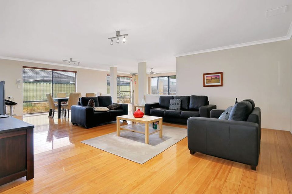 25 Kinsale Bend , Port Kennedy