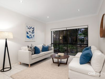 192 Lakeside Avenue, Springfield Lakes