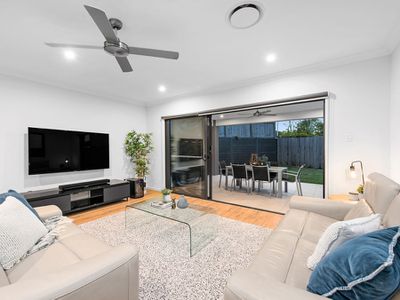 40 Highland Crescent, Belmont