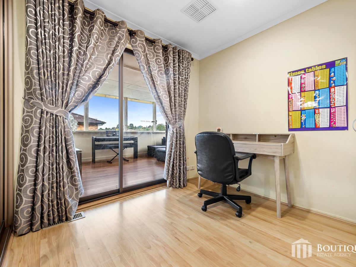17 Burchall Grove, Dandenong North