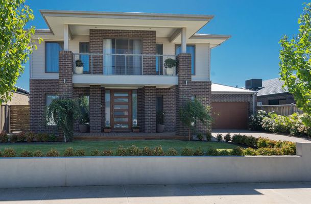 64 Trillium Boulevard, Mickleham
