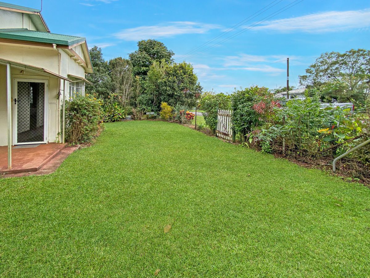 7 Evans Street, Atherton