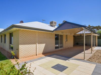 31 Paddington Drive, Hannans