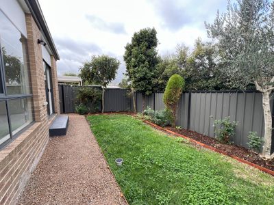 16 Evergreen Cres, Craigieburn