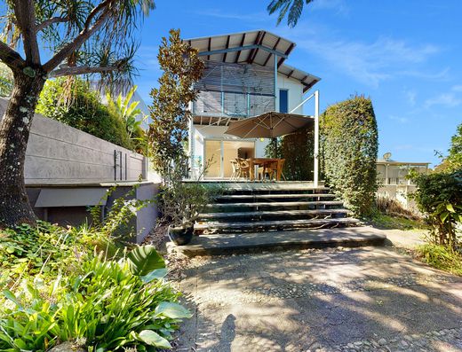 Location, Lifestyle And Space image 18