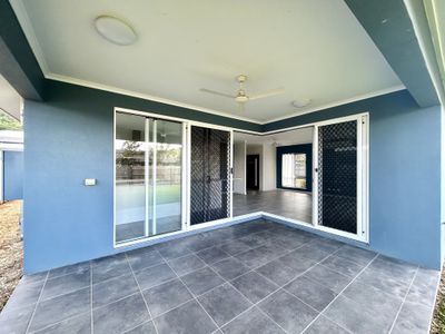 18 Maritime Way, Trinity Beach