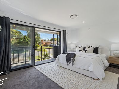 15 Dartmouth Street, Coopers Plains