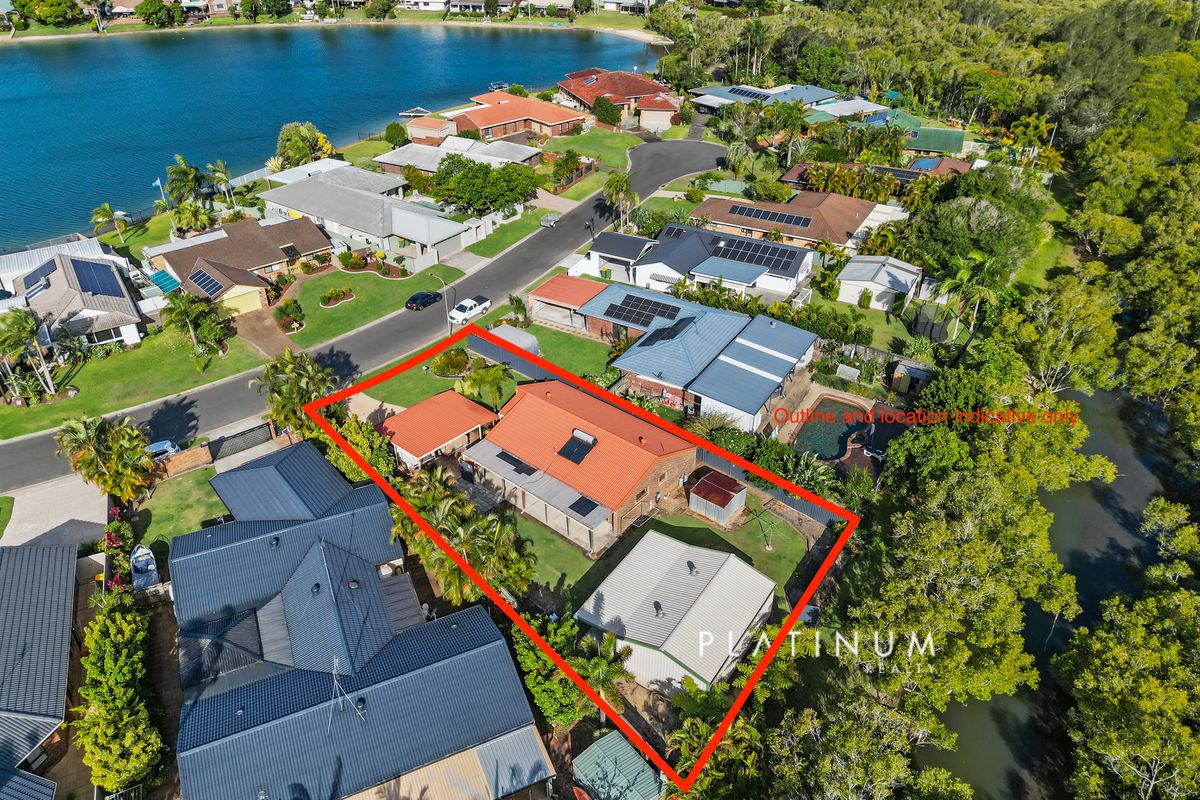 12 Cyclades Crescent, Currumbin Waters