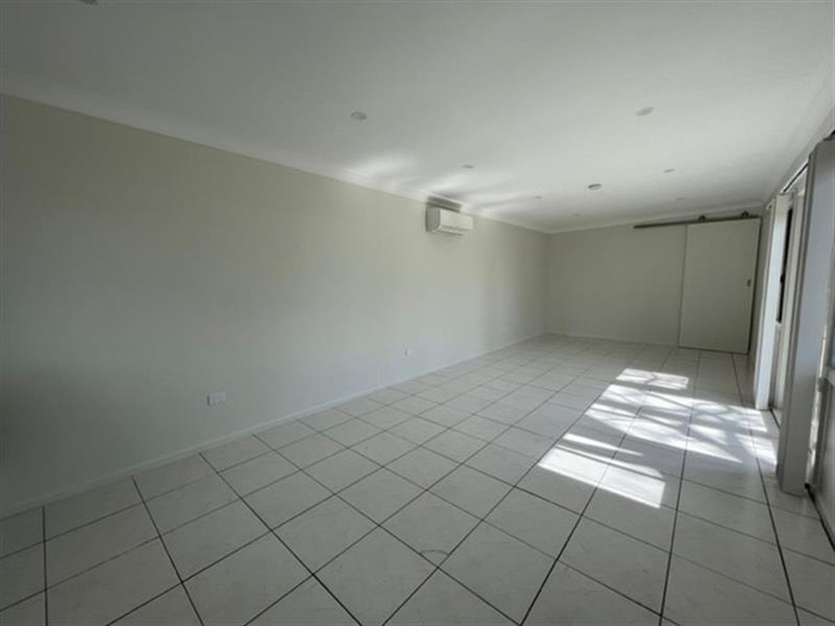 12 & 12A Fourth Avenue, Loftus