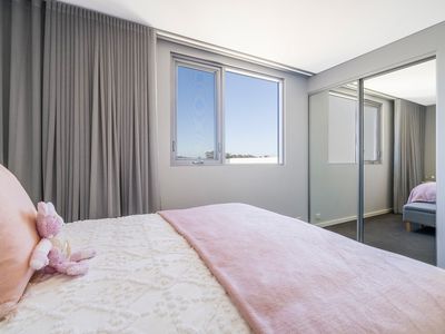 407 / 30 The Circus, Burswood
