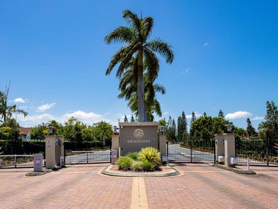 5316 Harbourview Drive, Hope Island