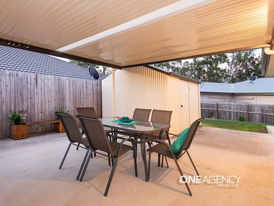 9 Dinnigan Crescent, Durack