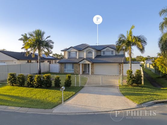 10 Greenwood Court, Helensvale
