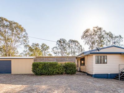 15 G S Wilson Drive, Nanango