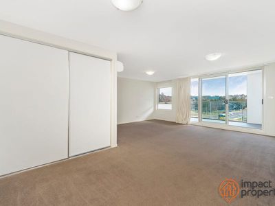 102 / 64 College Street, Belconnen