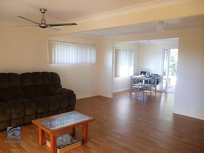 13 Davis Court, Rochedale South
