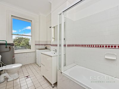 10 / 30 Forest  Road, Arncliffe