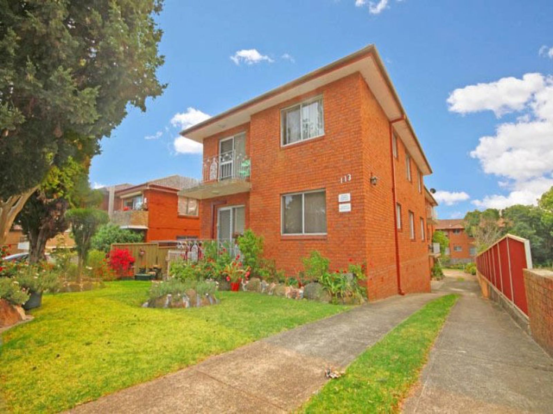 113 Yangoora Road, Lakemba