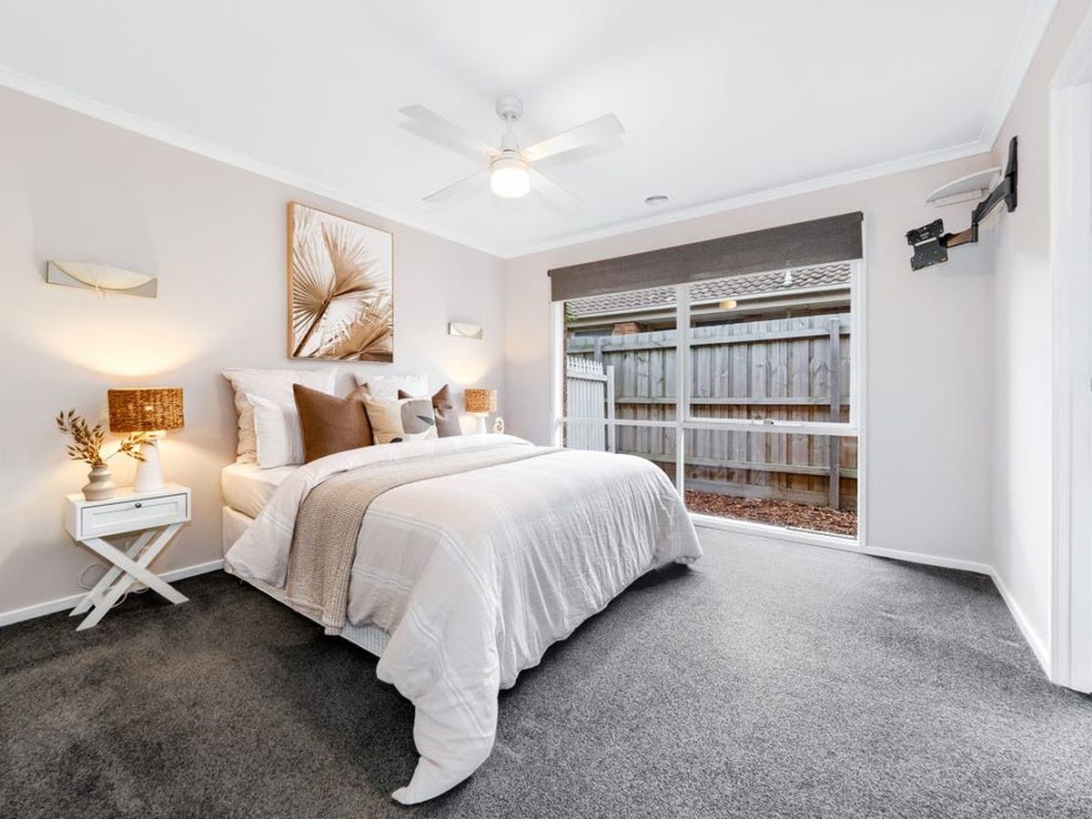 7 Filbert Ct, Cranbourne North