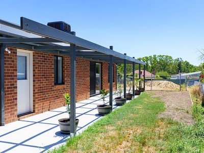 5/13 Adams Street, Castlemaine