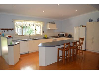93 George Street, Gunnedah