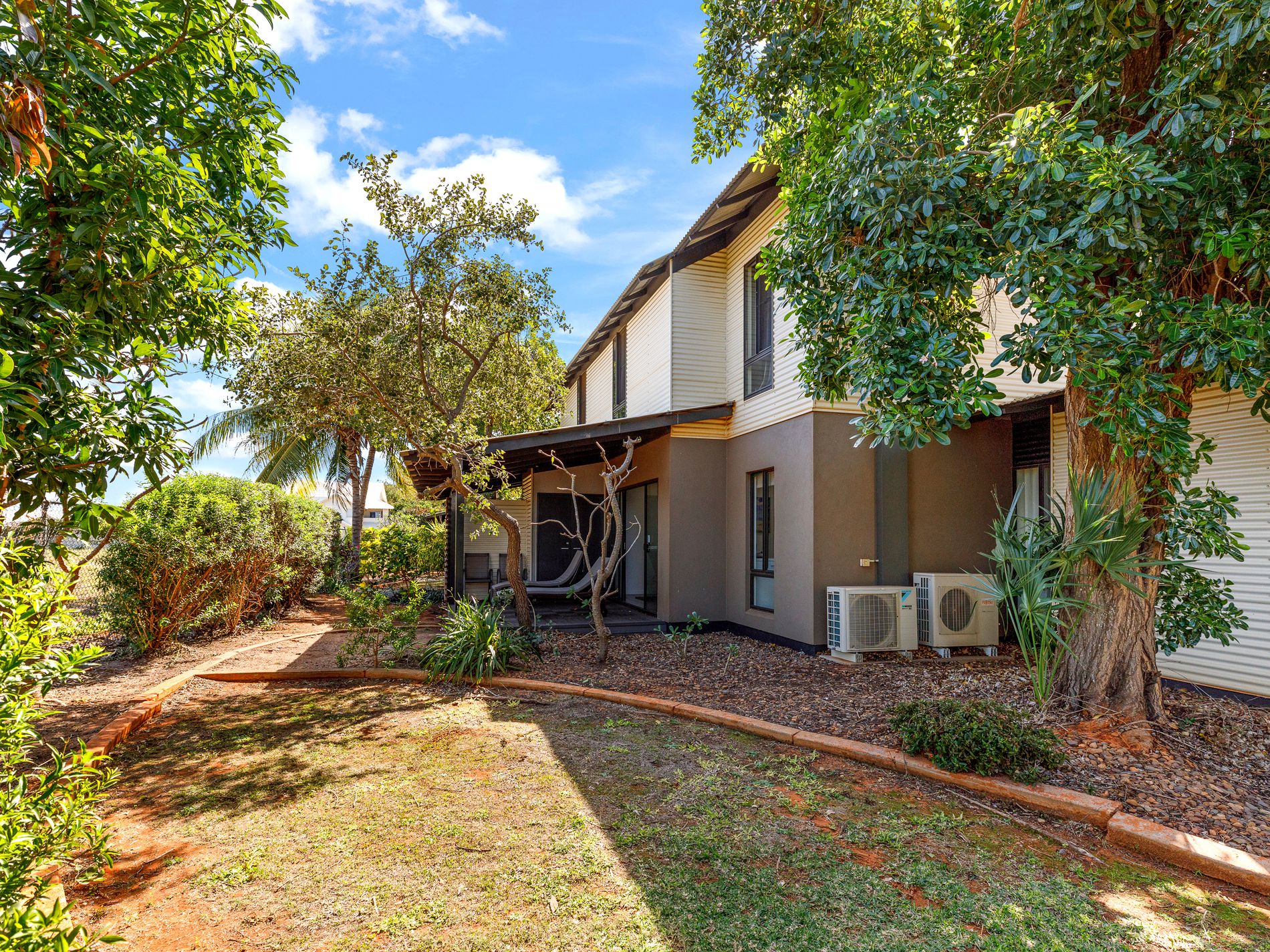 9 / 11 Oryx Road, Cable Beach