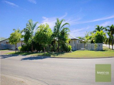 8 Earl Circuit, Kirwan