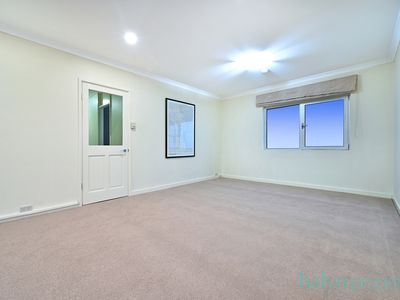 19W / 9 Parker Street, South Perth