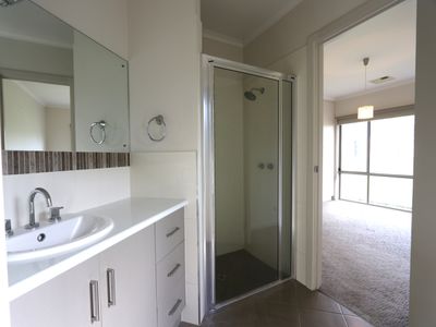 21 Mayflower Court, Mount Gambier