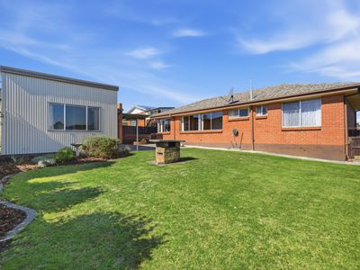 33 South Street, George Town