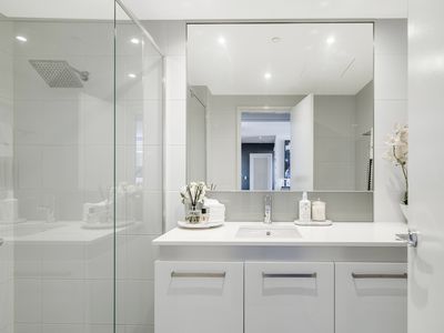 703 / 2 Oldfield Street, Burswood